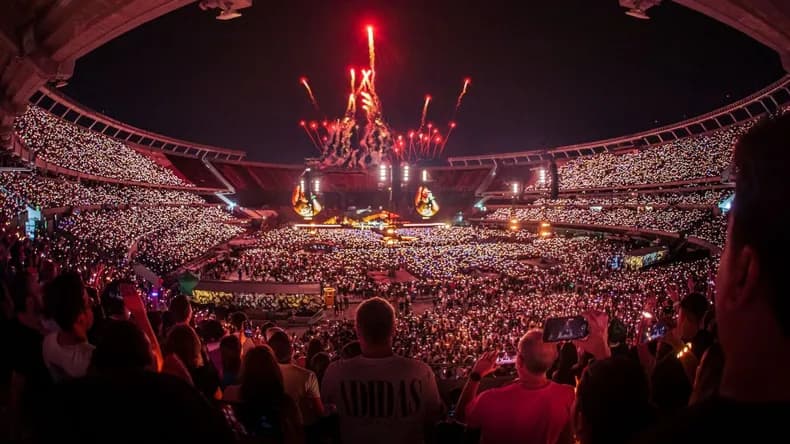 Estadio River Plate (Más Monumental)